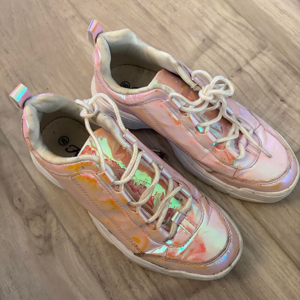 Forever-21 Women's Pink and White Trainers - Picture 2 of 7